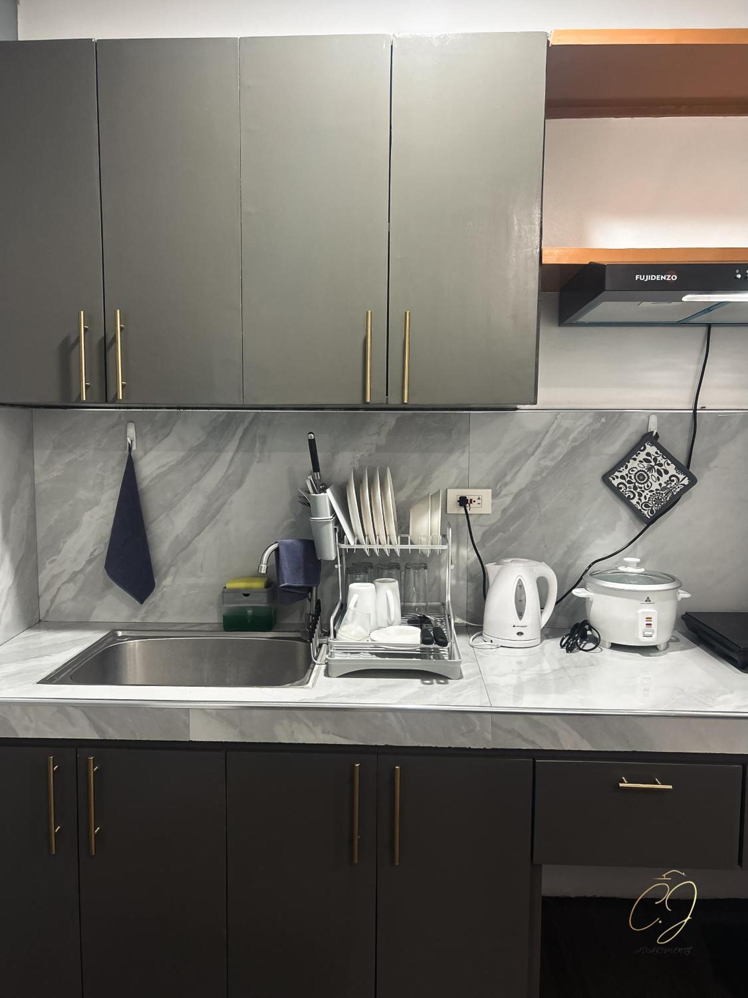 Cj Apartments Olongapo Εξωτερικό φωτογραφία